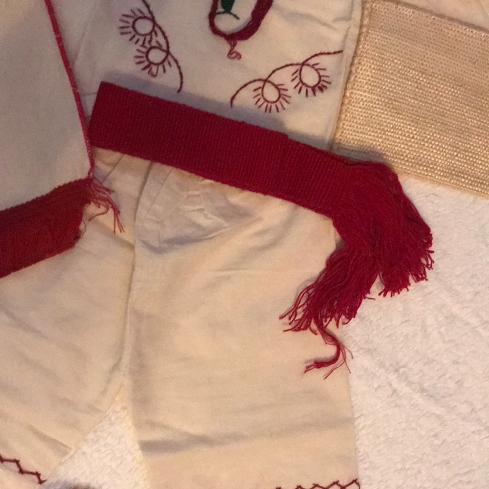Ropita de nino de indigena - Picture 6 of 8